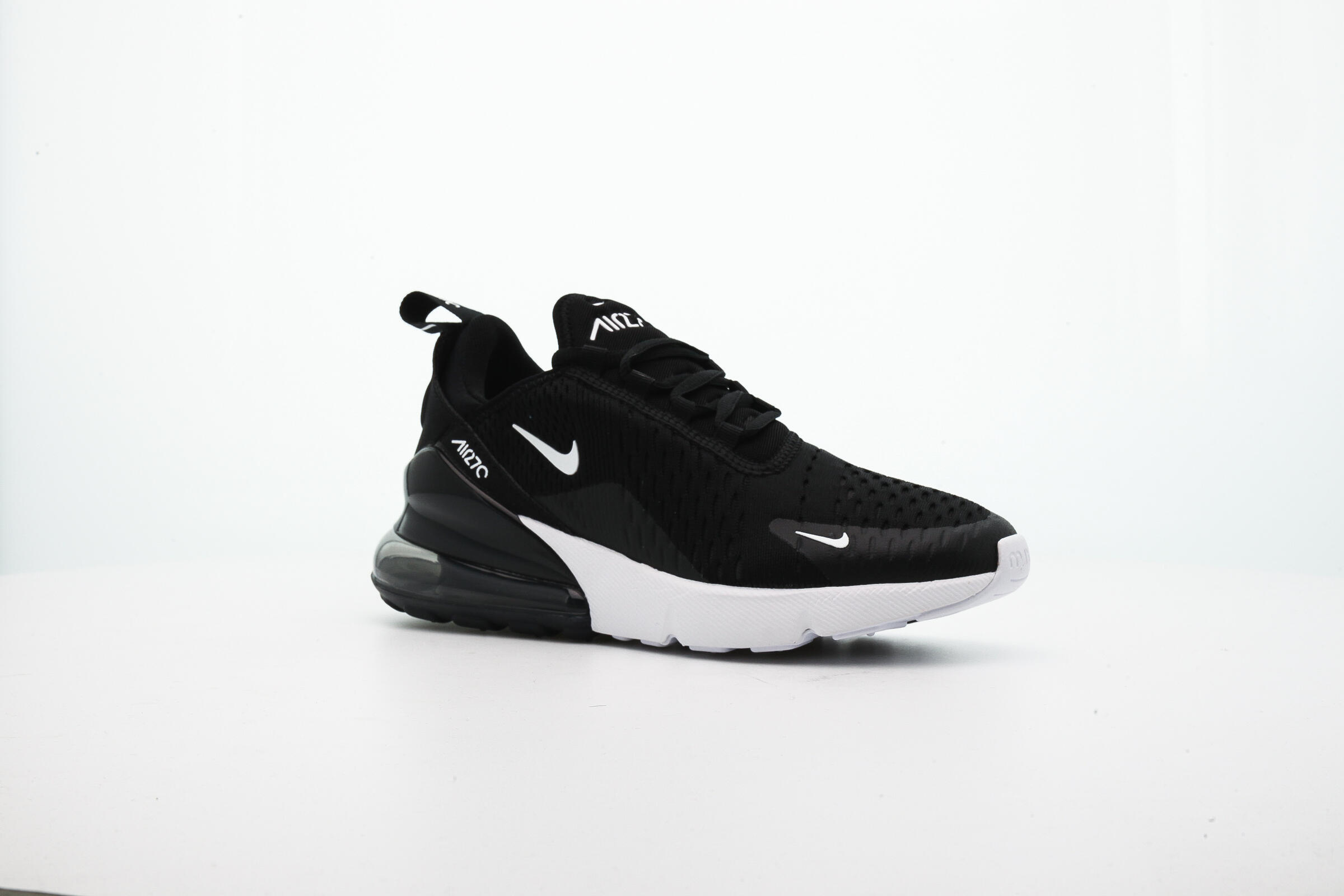 Nike WMNS AIR MAX 270 